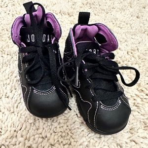 Toddler Air Jordan Shoes Size 4